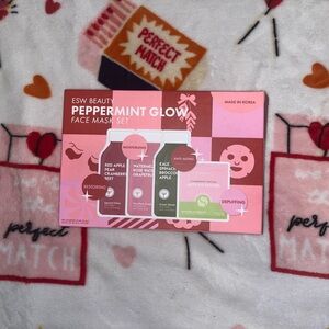 ESW Beauty Peppermint Glow Face Mask Set